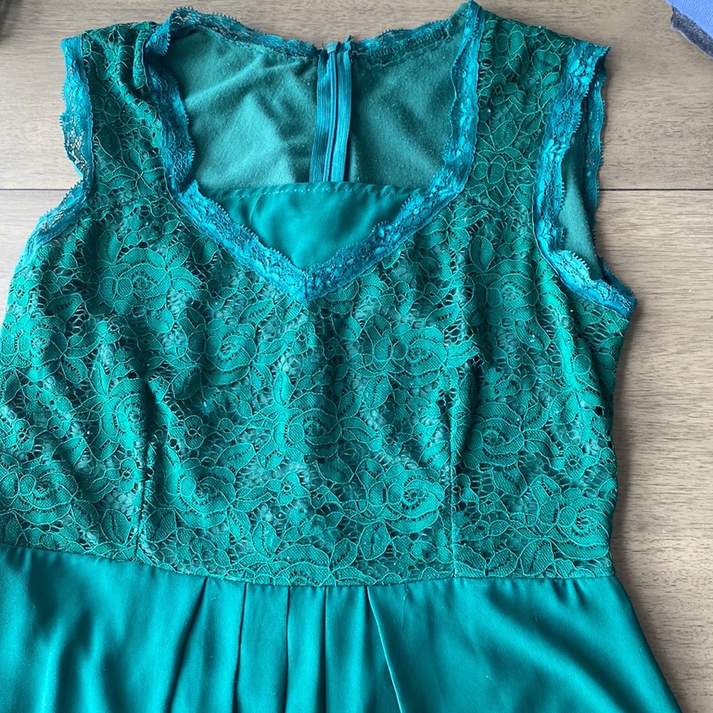 Women’s Formal Gown
